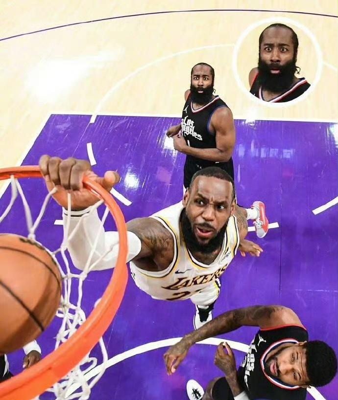 爱游戏APP-JackeyLove连续三场比赛得分超过持续失利，巴黎圣日耳曼不断突破！赛场气氛高涨的简单介绍